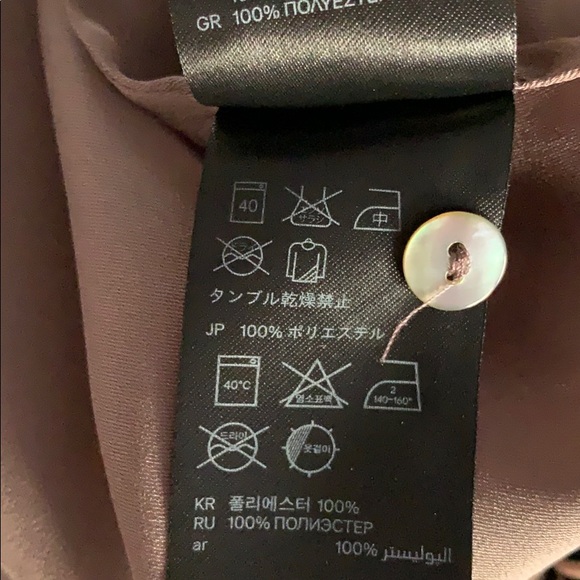 H & M taupe 2 pocket hidden button Size 8 Blouse - Picture 5 of 5